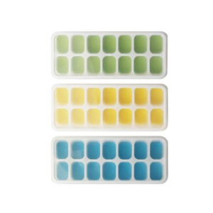 14-Cube Plastic Ice Trays Silicone Base